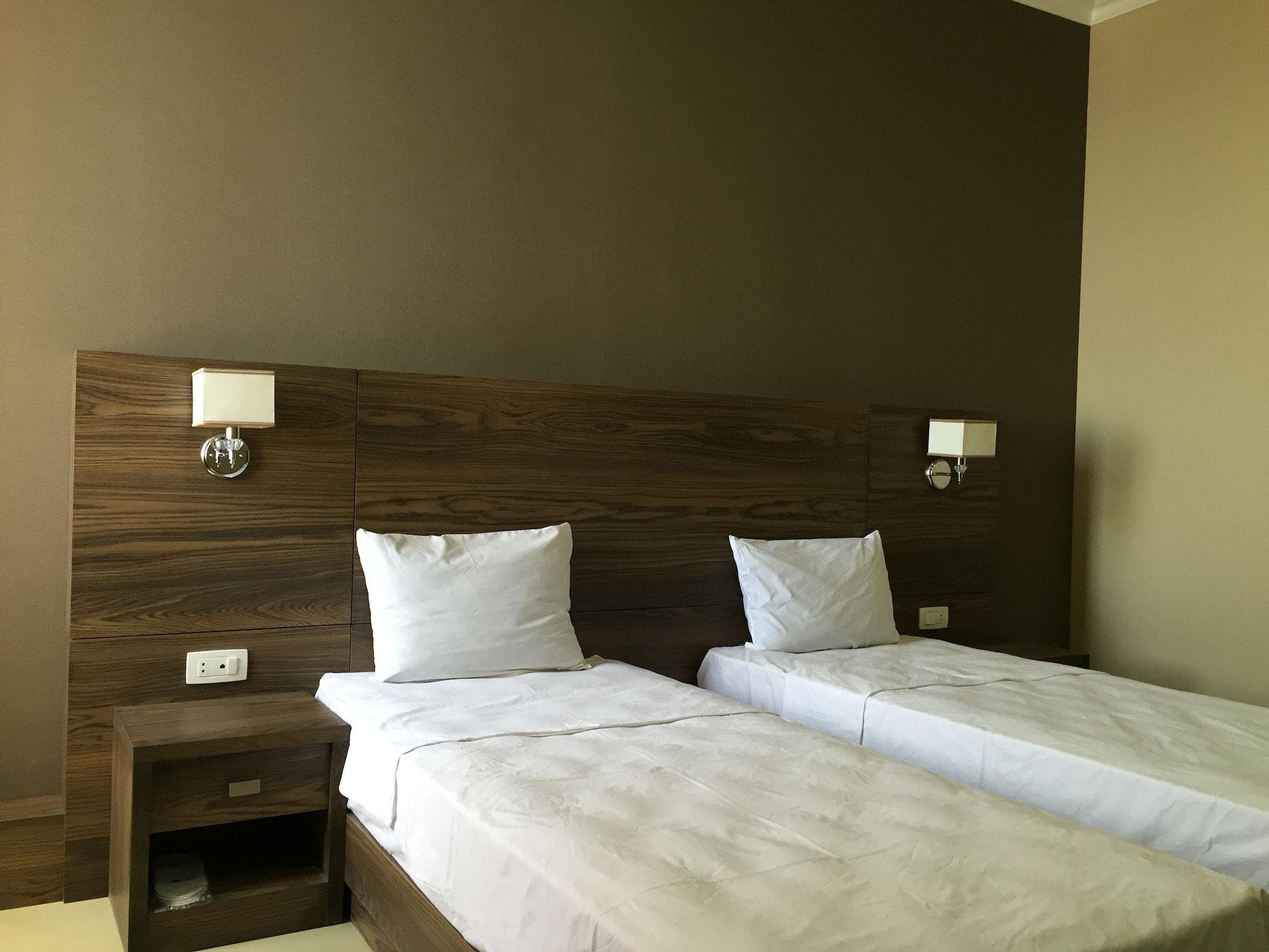 Primer Hotel Yerevan Luaran gambar