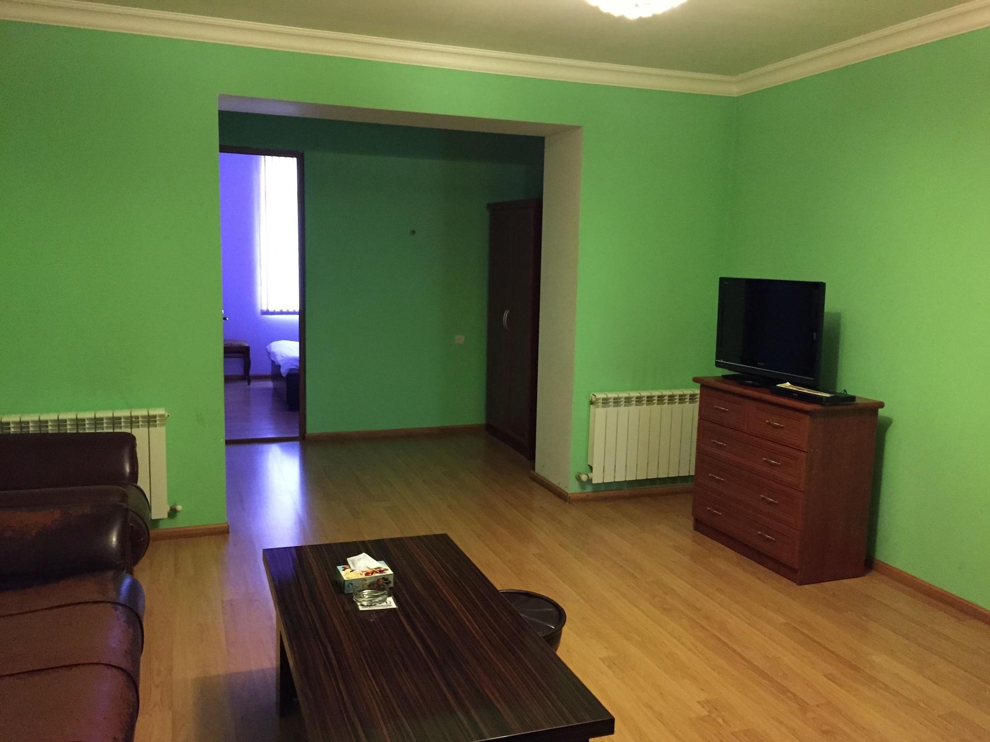 Primer Hotel Yerevan Luaran gambar