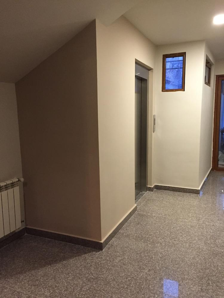 Primer Hotel Yerevan Luaran gambar