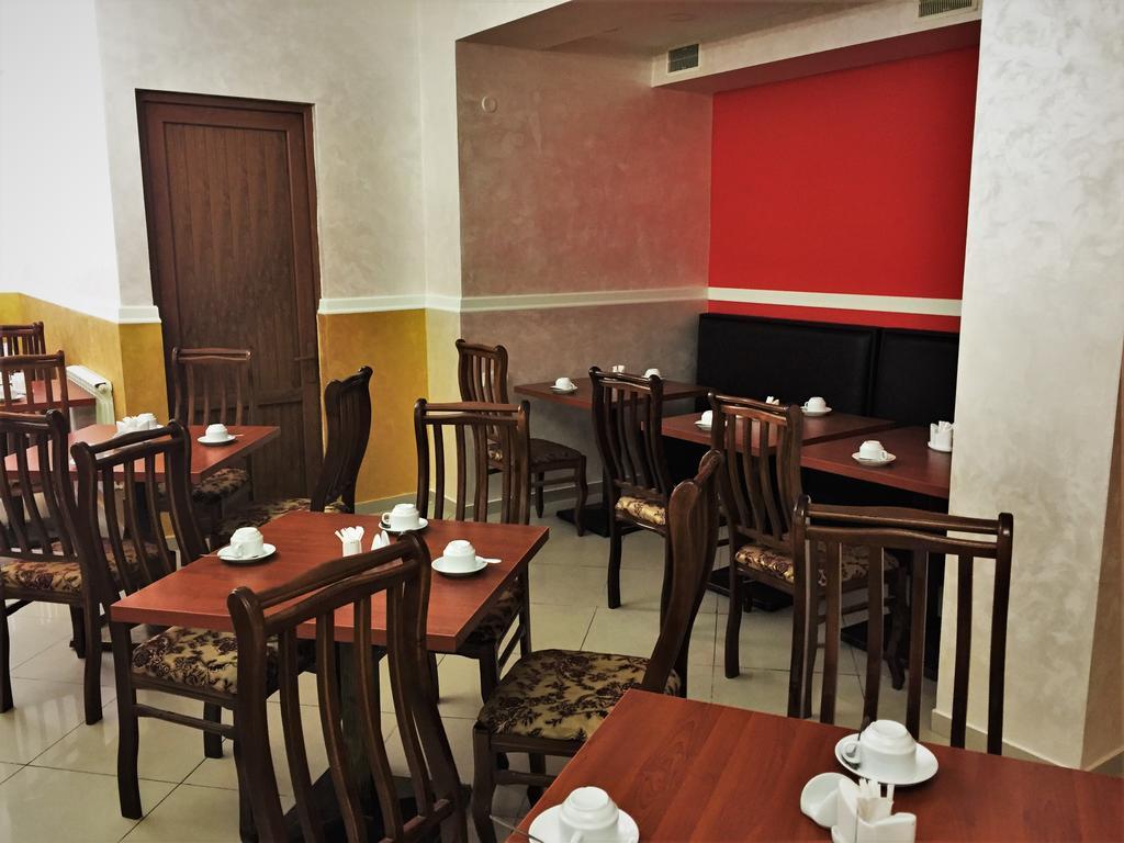 Primer Hotel Yerevan Luaran gambar