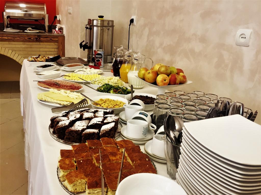Primer Hotel Yerevan Luaran gambar