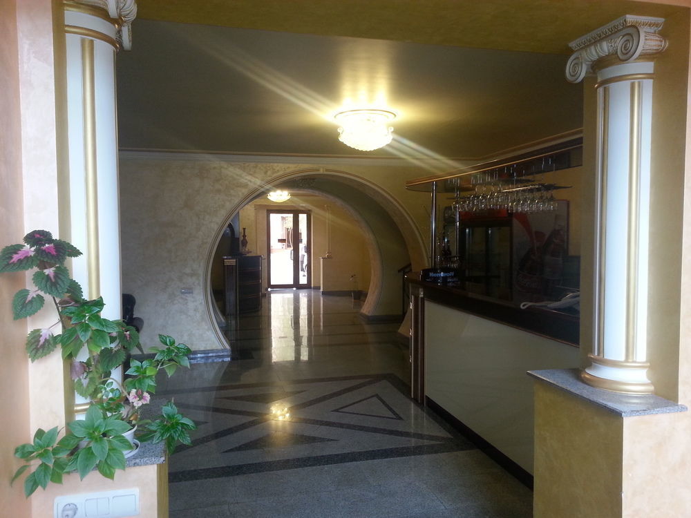 Primer Hotel Yerevan Luaran gambar