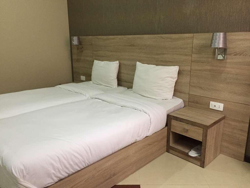 Primer Hotel Yerevan Bilik gambar